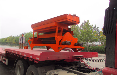 濕式磁選機，如何才能調整好濕式磁選機的磁係偏角？廠家_鐵礦磁選機在鐵粉選別中起什麽作用？磁場一般為多少_磁塊如何排列 