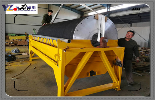 濕式磁選機，大型滾筒濕式磁選機多少錢一台工作原理_釩鈦鐵礦濰坊濕式磁選機廠家，濕式磁選機性能優劣一試便知型號參數及磁場強度