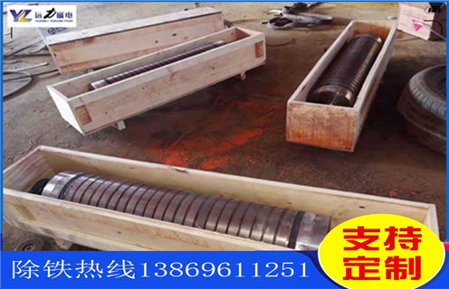 強磁輥式磁選機，如何用強磁輥式磁選機除掉石英砂中的鐵_磁選效率_如何用強磁輥式磁選機除掉石英砂中的鐵報價及結構_91香蕉视频污在线磁電廠家