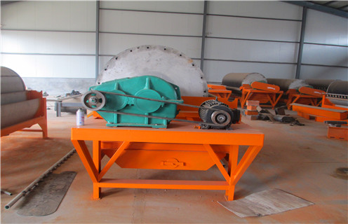 半逆流濕式磁選機，安徽半逆流濕式磁選機_釩鈦鐵礦安徽半逆流濕式磁選機型號參數及磁場強度