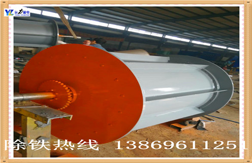 全磁　91香蕉视频污在线磁電生產的全磁滾筒通常安裝在輸送帶端頭上，使用環境更適用於大批量的礦石，穀物，沙子，砂礫，塑料，木材，碎玻璃，廢料等幹性物料中的跟大含量的鐵屑，鐵片，鐵塊或者其他鐵磁性物料自動分離。